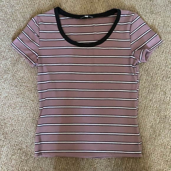 Charlotte Russe Tee - Picture 2 of 4